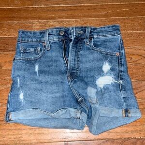Old navy distressed jean shorts